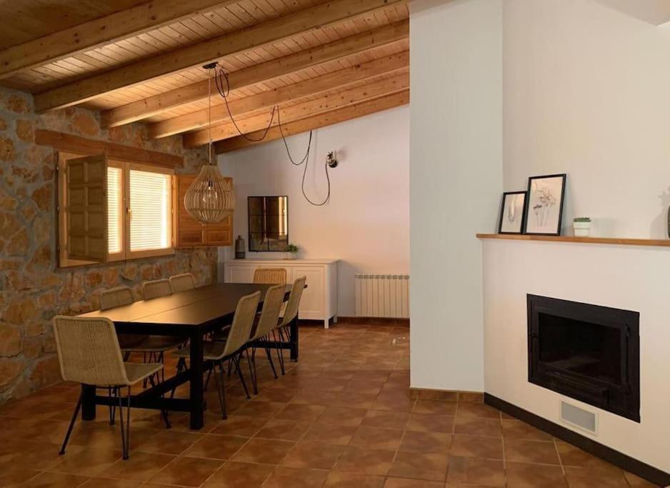 La Llobatera Casa Rural Les Coves de Vinroma 외부 사진